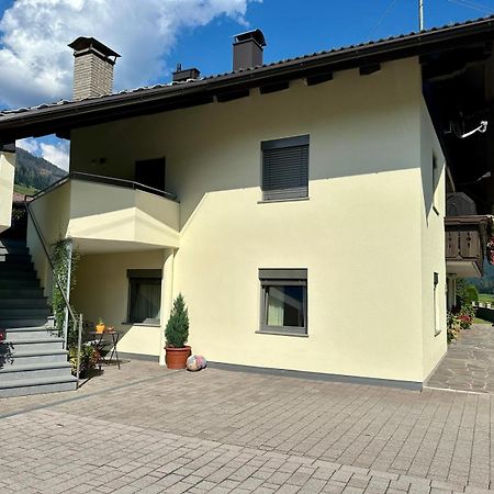 Ferienwohnung Fam Alfons Geiler Heinfels Exterior photo