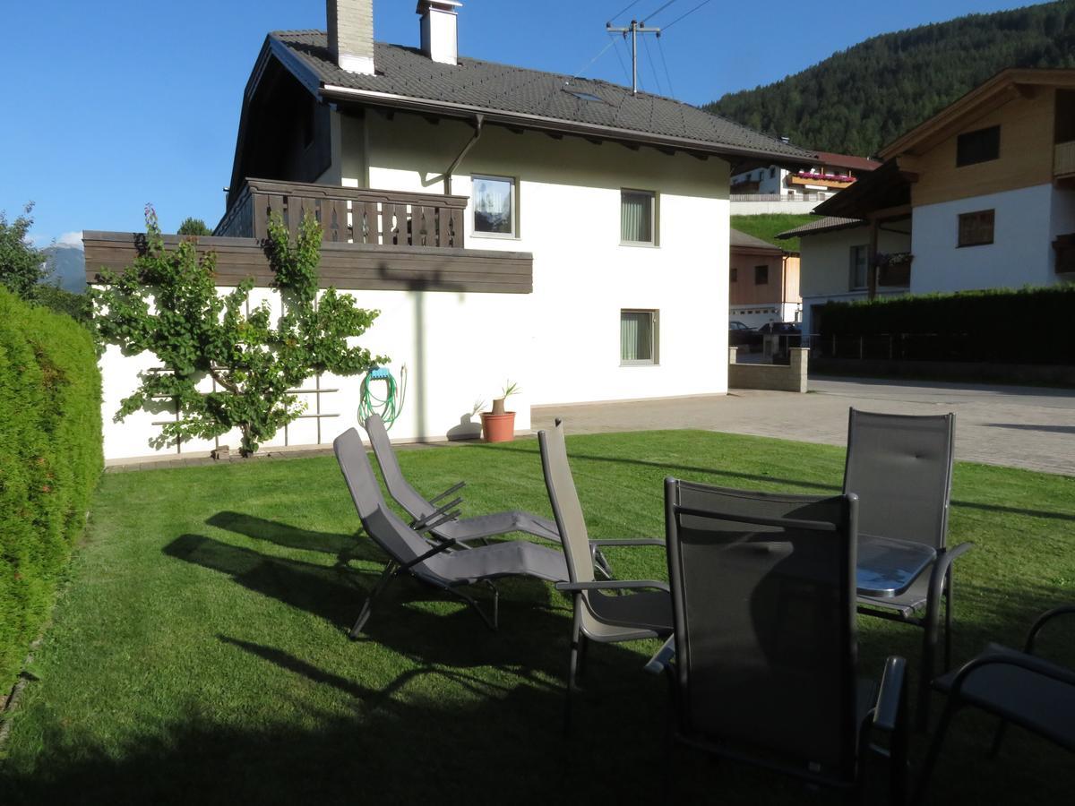 Ferienwohnung Fam Alfons Geiler Heinfels Exterior photo